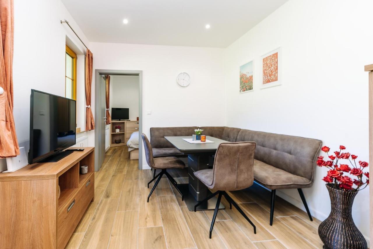 Apartmán Hugo Blatná Horní Blatná Exterior foto