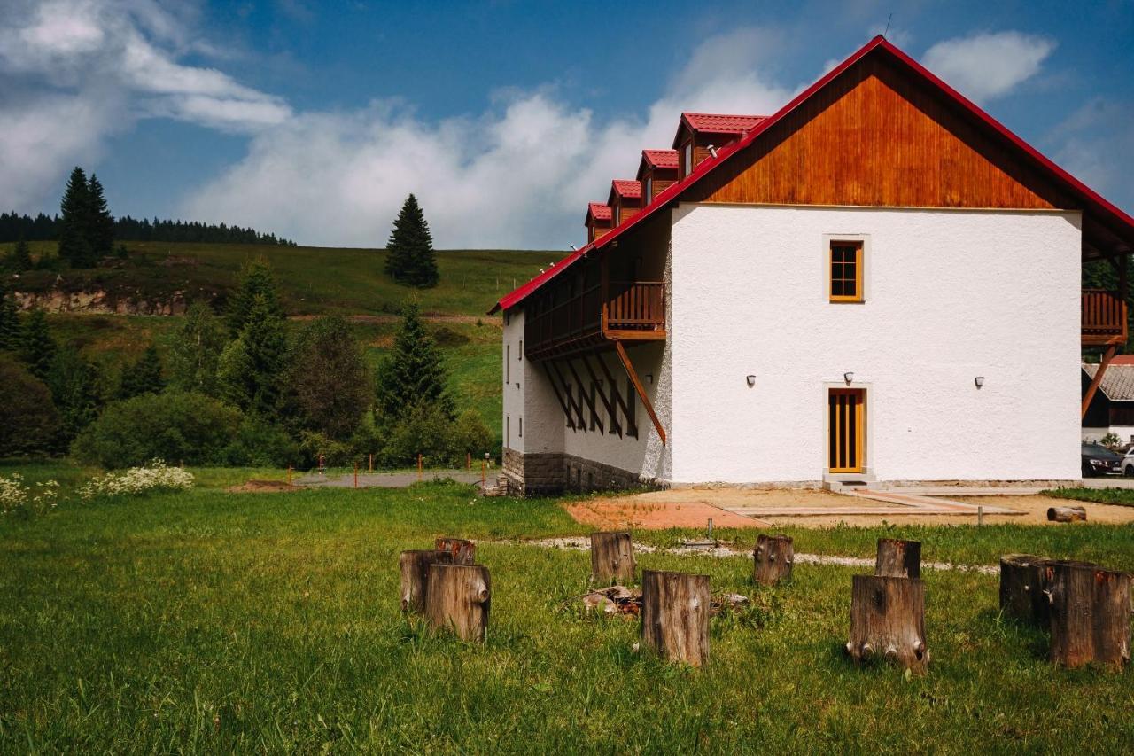 Apartmán Hugo Blatná Horní Blatná Exterior foto